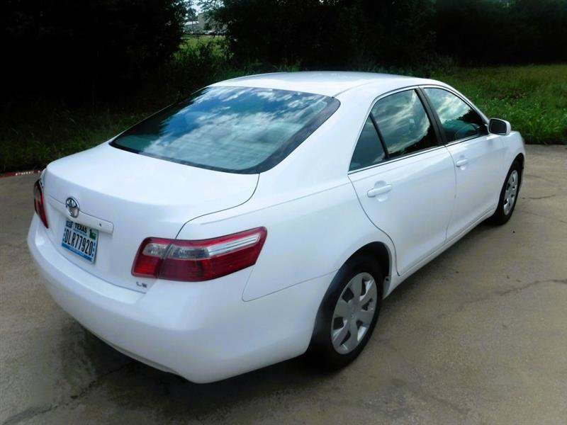 Used 2008 Toyota Camry LE FWD image 6