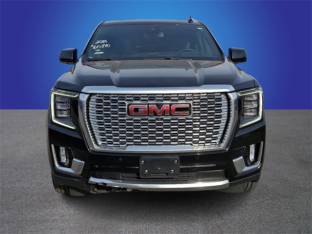 Used 2023 GMC Yukon XL Denali image 2
