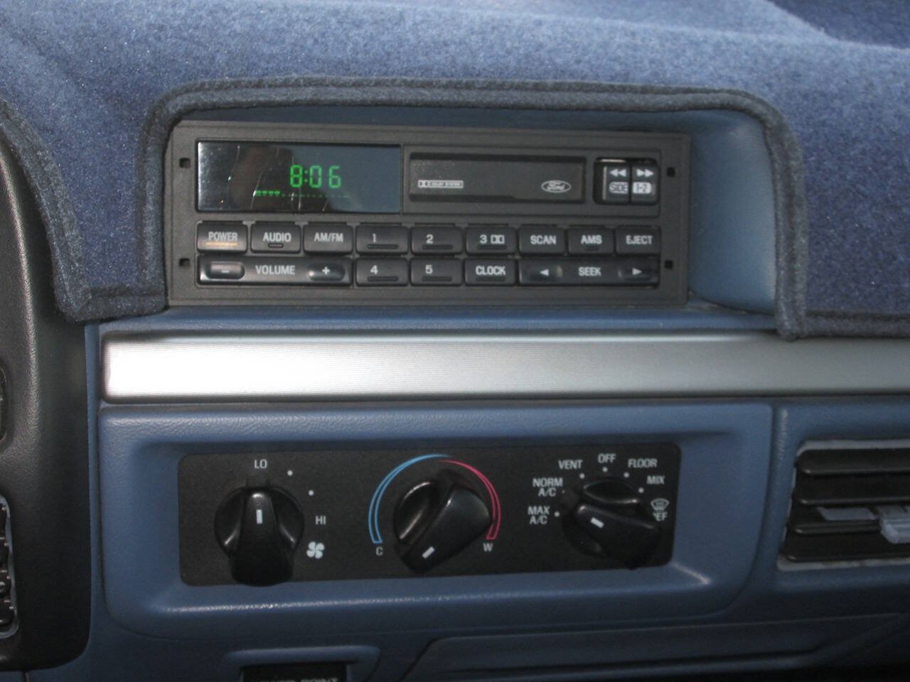 Used 1995 Ford F250 4x4 Regular Cab image 18