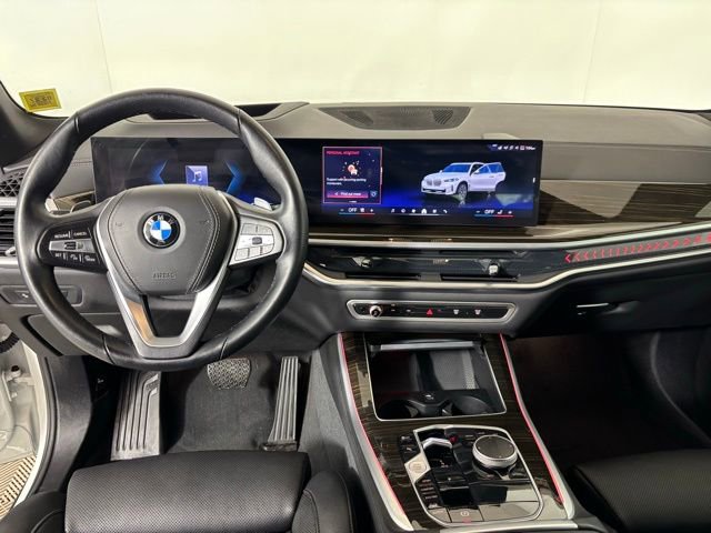 Used 2024 BMW X5 xDrive40i w/ Premium Package image 13