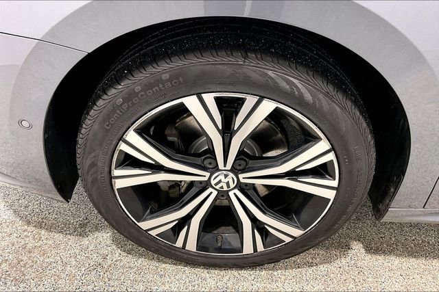 Used 2020 Volkswagen Passat 2.0T SEL image 35
