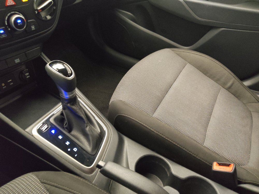 Used 2019 Hyundai Accent SE FWD image 26