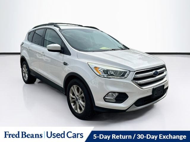 Used 2017 Ford Escape SE w/ SE Leather Comfort Package