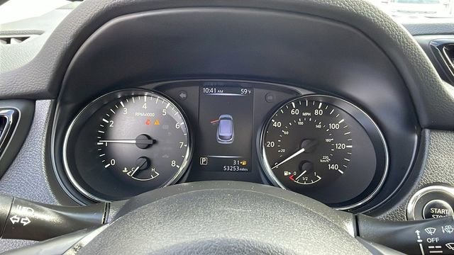 Used 2017 Nissan Rogue Sport SL image 25