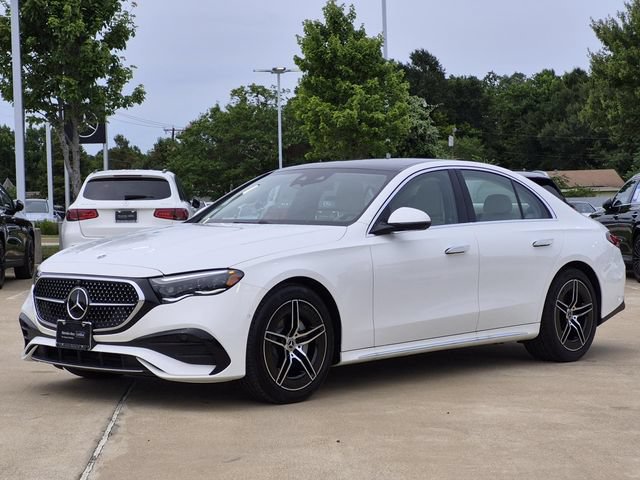Used 2025 Mercedes-Benz E 350 Sedan image 4