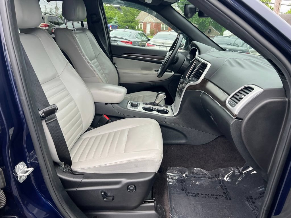 Used 2018 Jeep Grand Cherokee Limited AWD/4WD image 22
