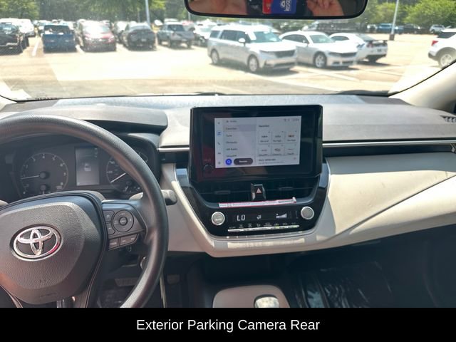 Used 2025 Toyota Corolla LE FWD image 10