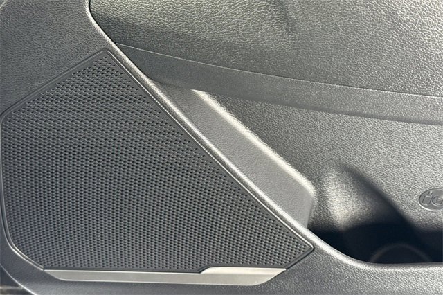 New 2025 Kia Sportage LX image 22