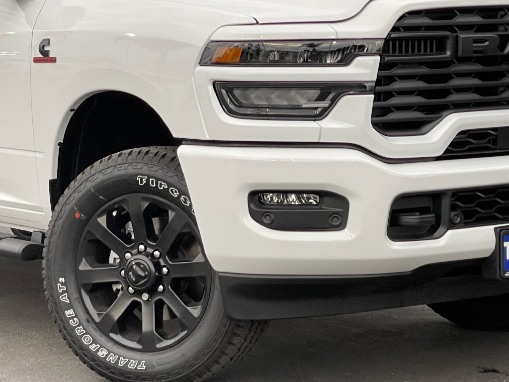 New 2026 RAM 2500 Tradesman AWD/4WD image 3