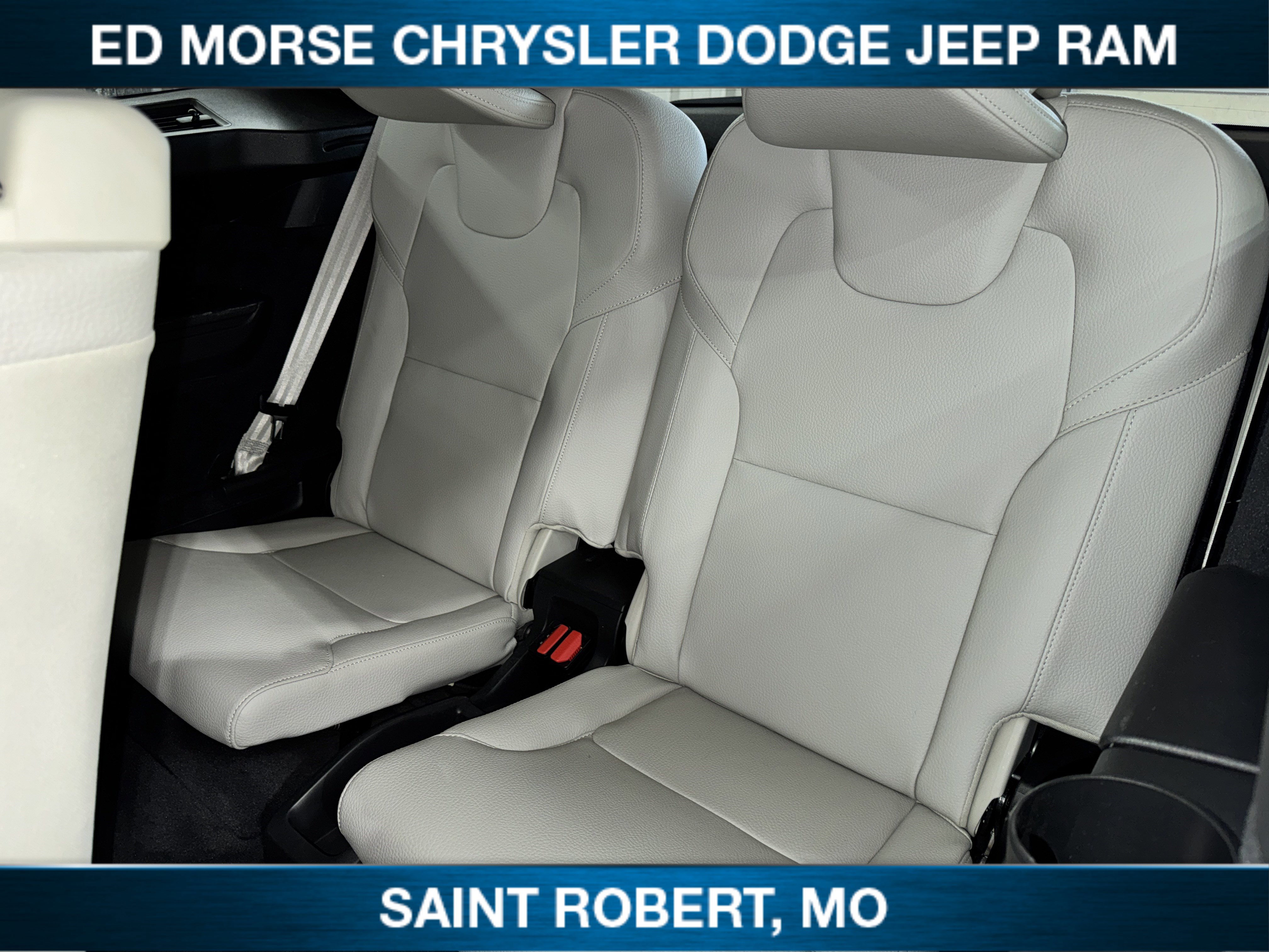 Used 2022 Volvo XC90 T6 Momentum w/ Advanced Package image 30