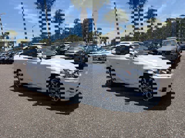 Used 2015 Lexus IS 250C w/ Navigation System Package RWD image 9