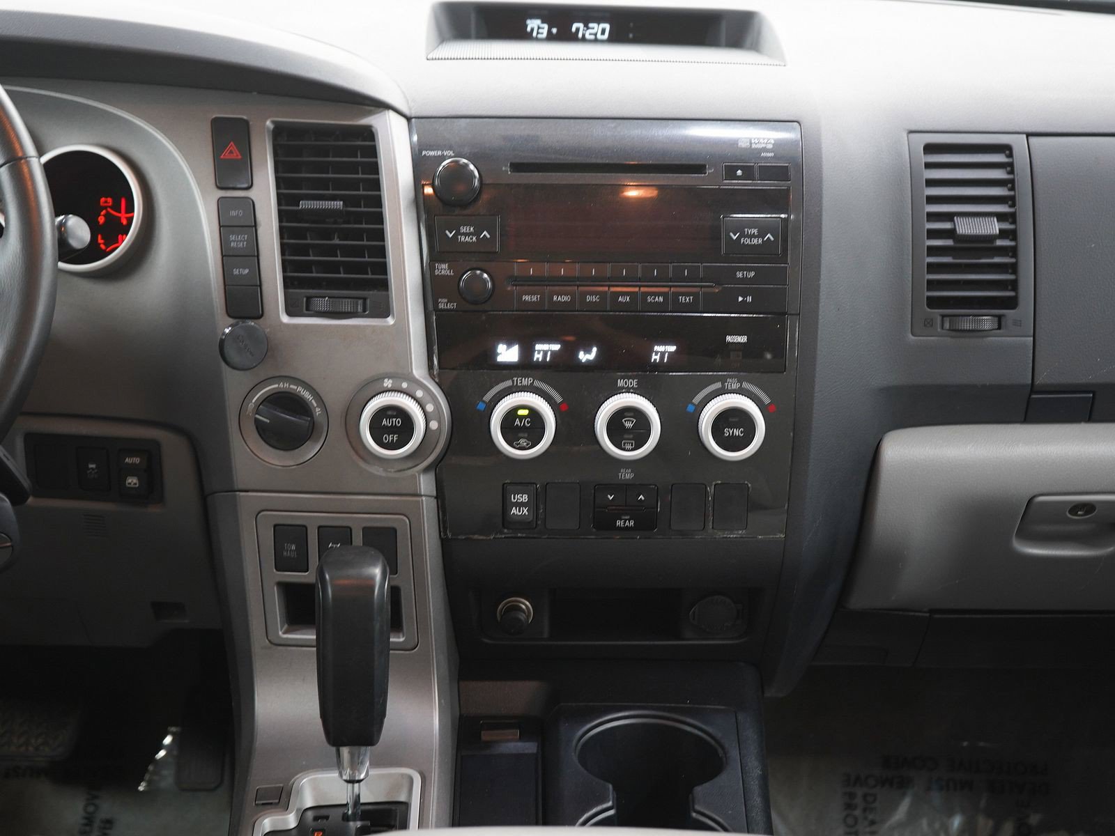 Used 2010 Toyota Sequoia SR5 AWD/4WD image 17