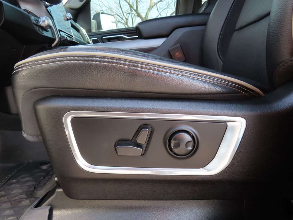 Certified 2024 RAM 1500 Laramie AWD/4WD image 7