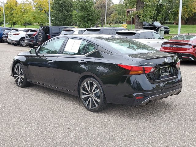 Used 2022 Nissan Altima 2.5 SR FWD image 3