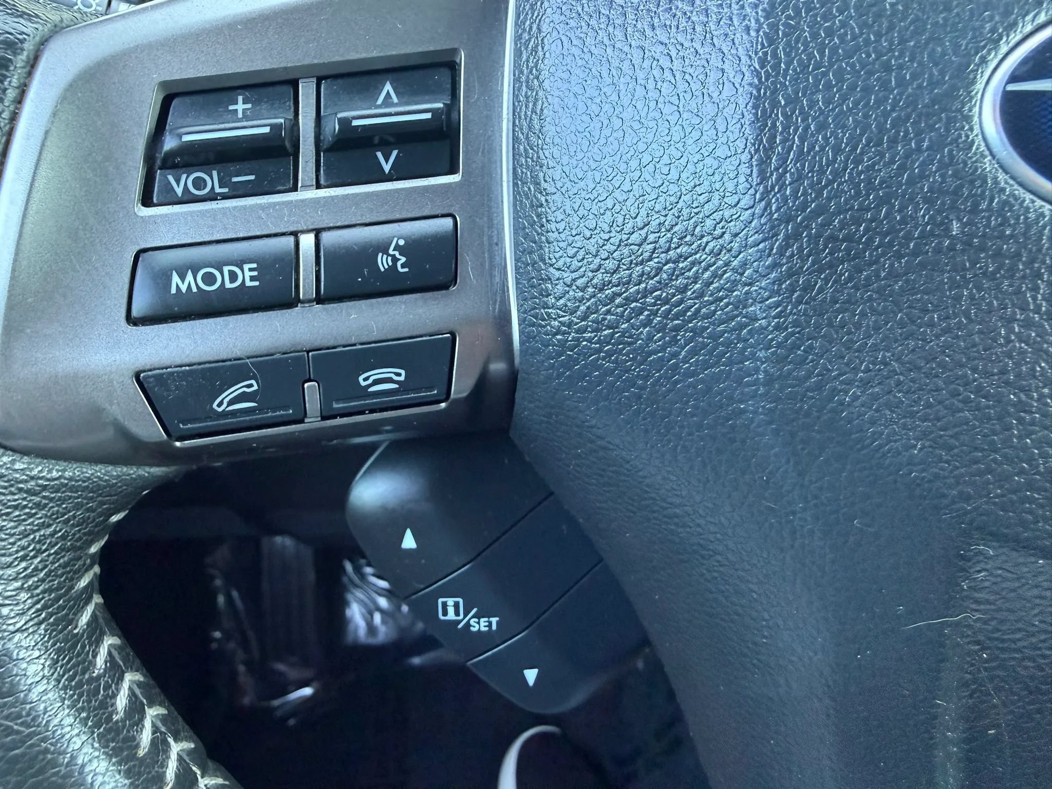 Used 2015 Subaru Forester 2.0XT Touring w/ Eyesight & Navigation System AWD/4WD image 36