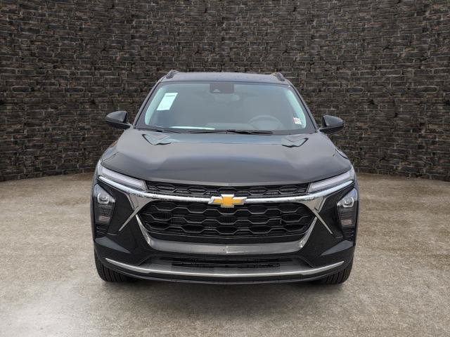 New 2026 Chevrolet Trax LT w/ LT Convenience Package FWD image 5