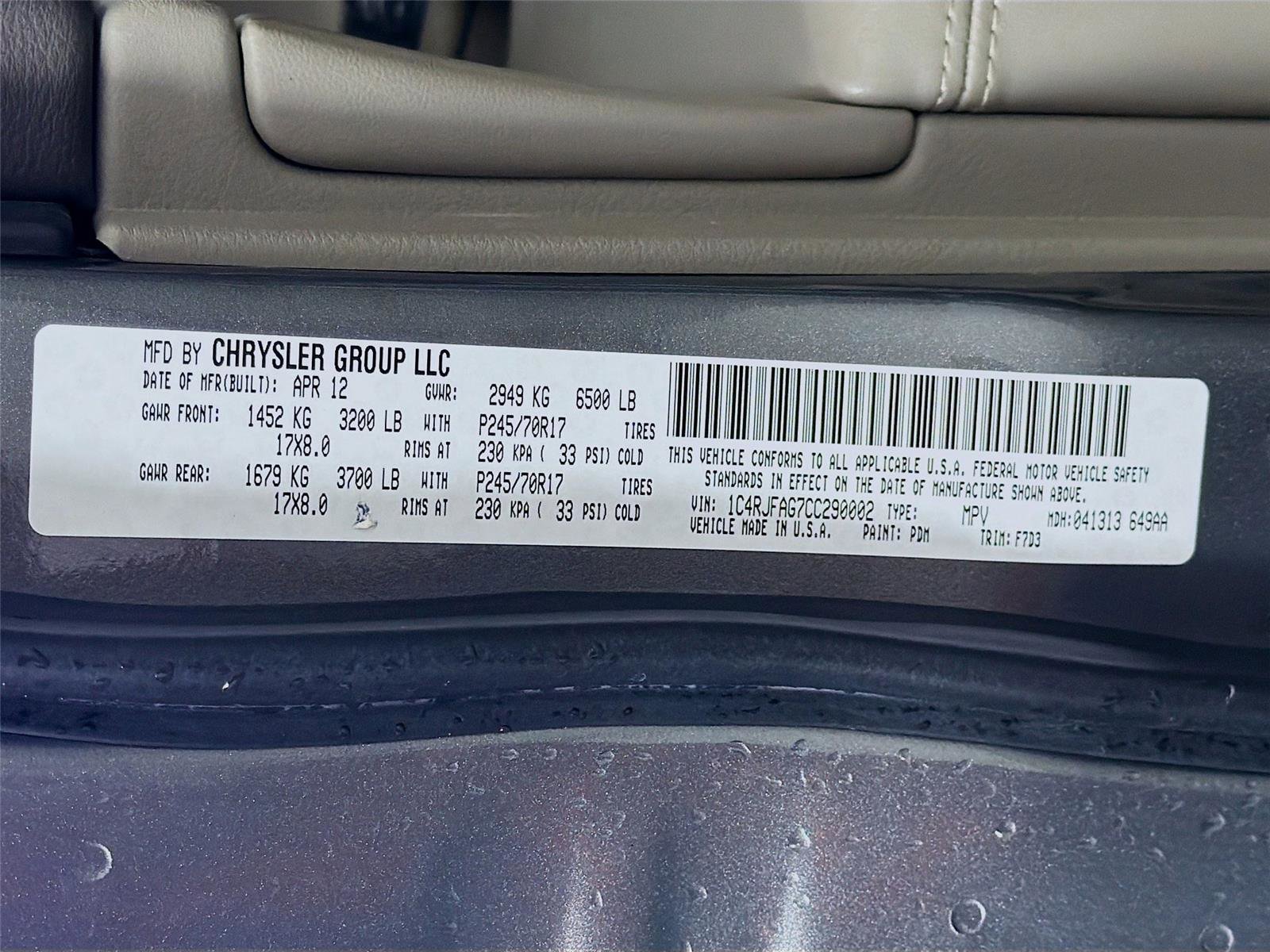 Used 2012 Jeep Grand Cherokee Laredo w/ Laredo E Group image 29