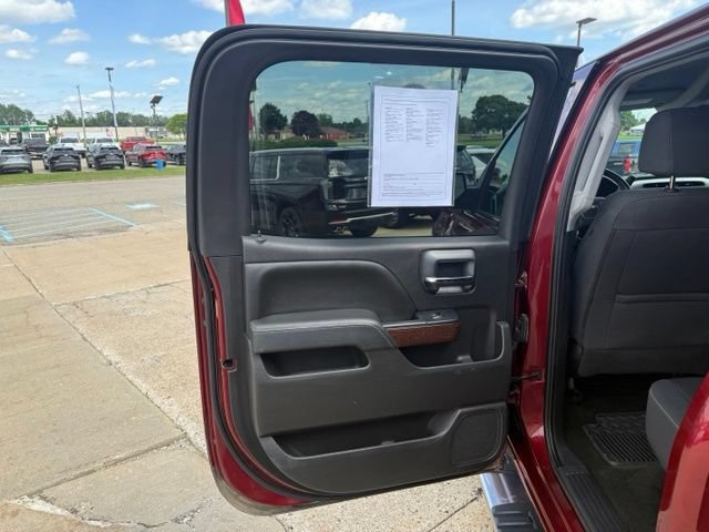 Used 2016 GMC Sierra 1500 SLE w/ LPO, Chrome Plus Package AWD/4WD image 14
