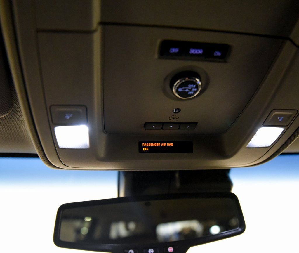 Used 2019 Chevrolet Suburban LT image 26