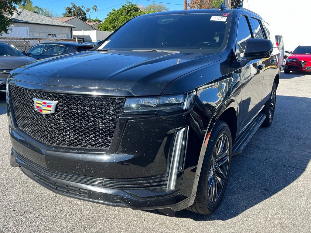 Used 2023 Cadillac Escalade Sport image 3