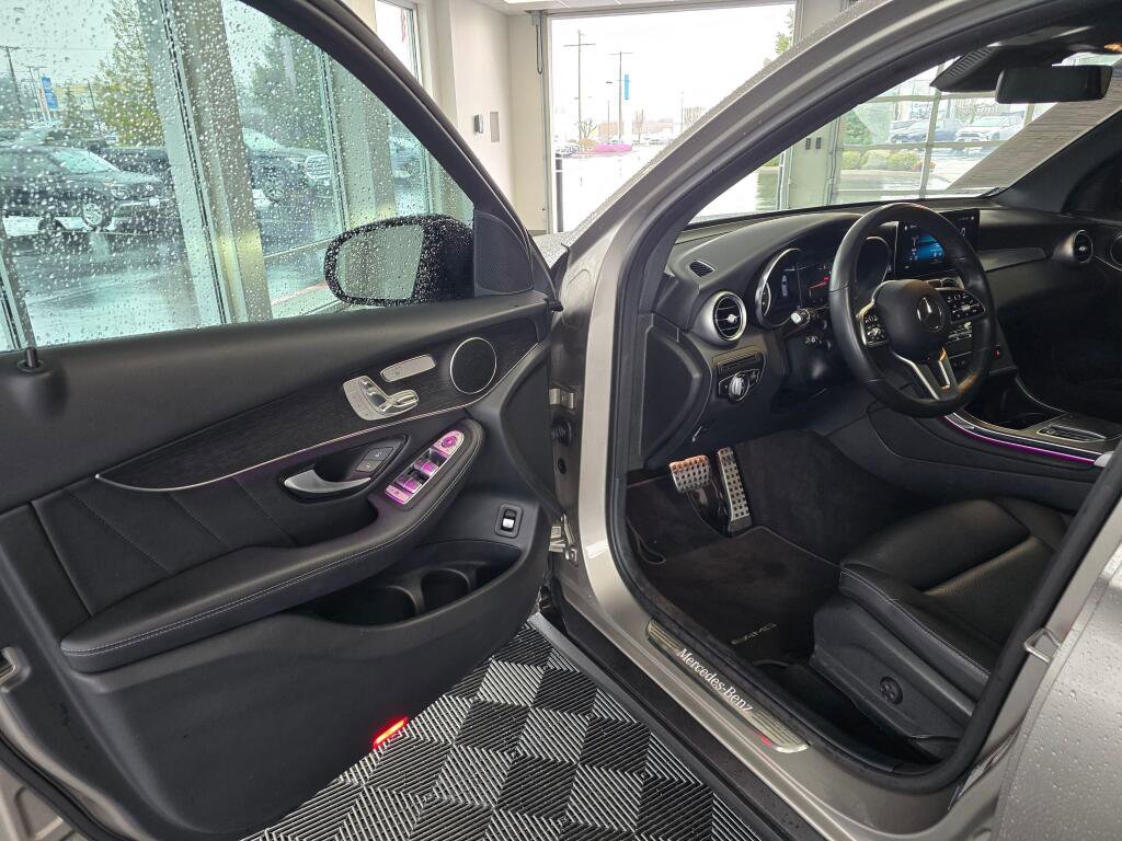 Used 2022 Mercedes-Benz GLC 300 4MATIC image 19