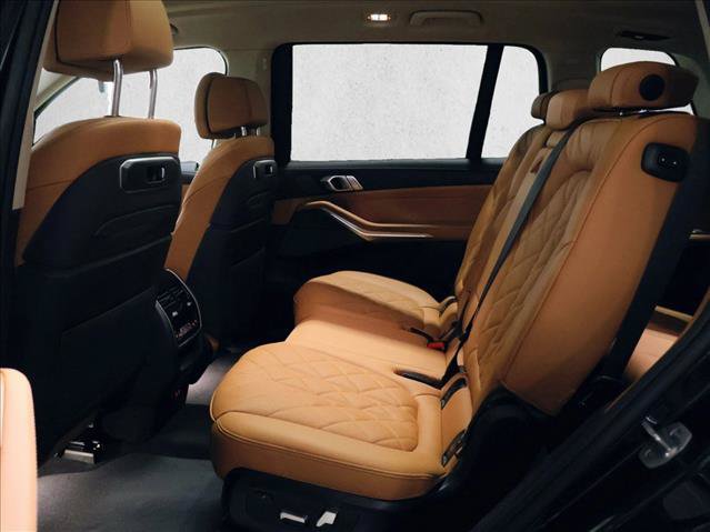 New 2027 BMW X7 xDrive40i w/ Premium Package AWD/4WD image 18