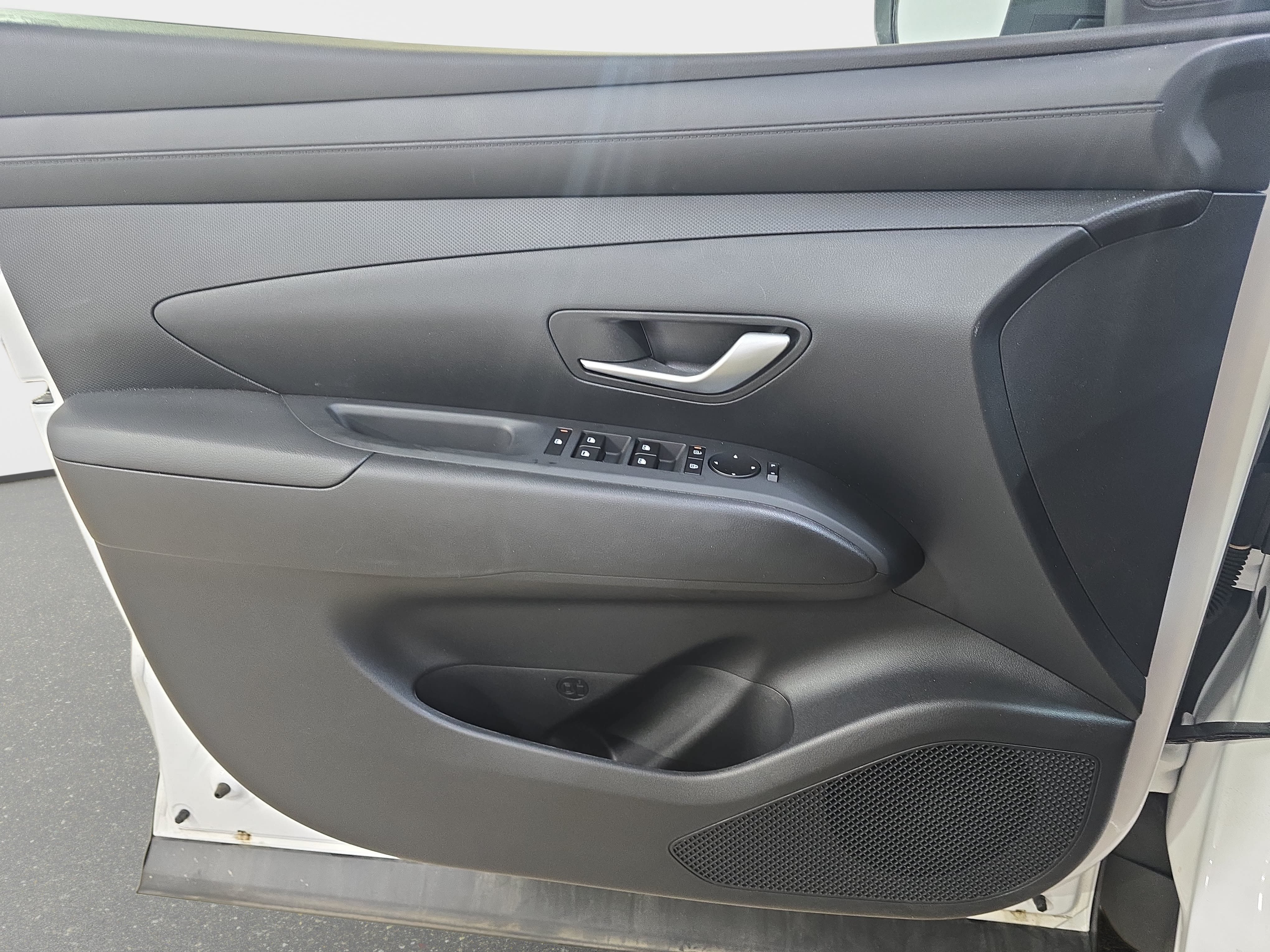 Used 2026 Hyundai Santa Cruz SEL FWD image 24