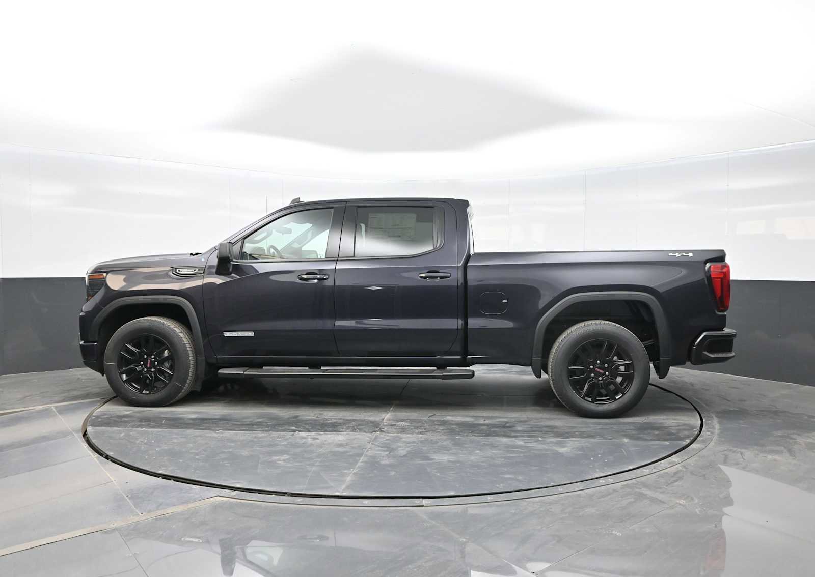 New 2025 GMC Sierra 1500 Elevation w/ LPO, Elevation Black Package image 5