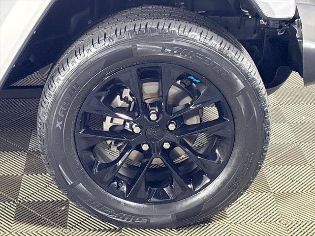 Certified 2022 Jeep Wrangler Unlimited Sahara AWD/4WD image 24