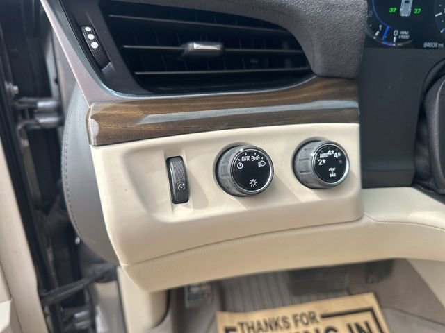 Used 2020 Cadillac Escalade Luxury image 16