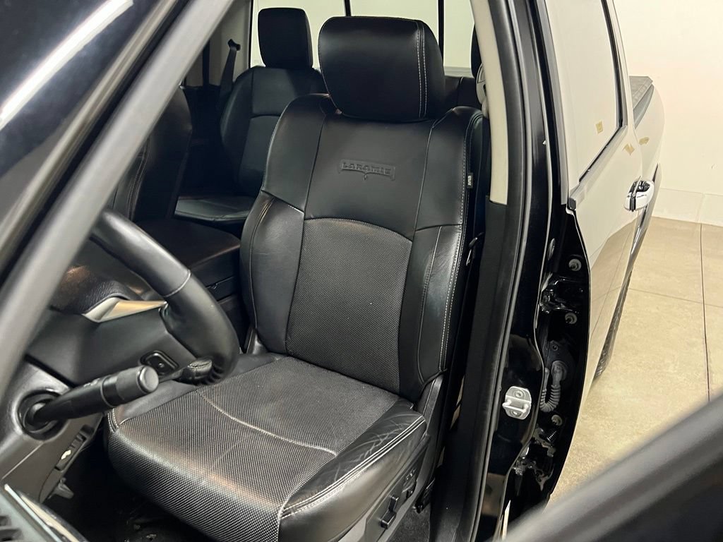 Used 2014 RAM 1500 Laramie AWD/4WD image 34