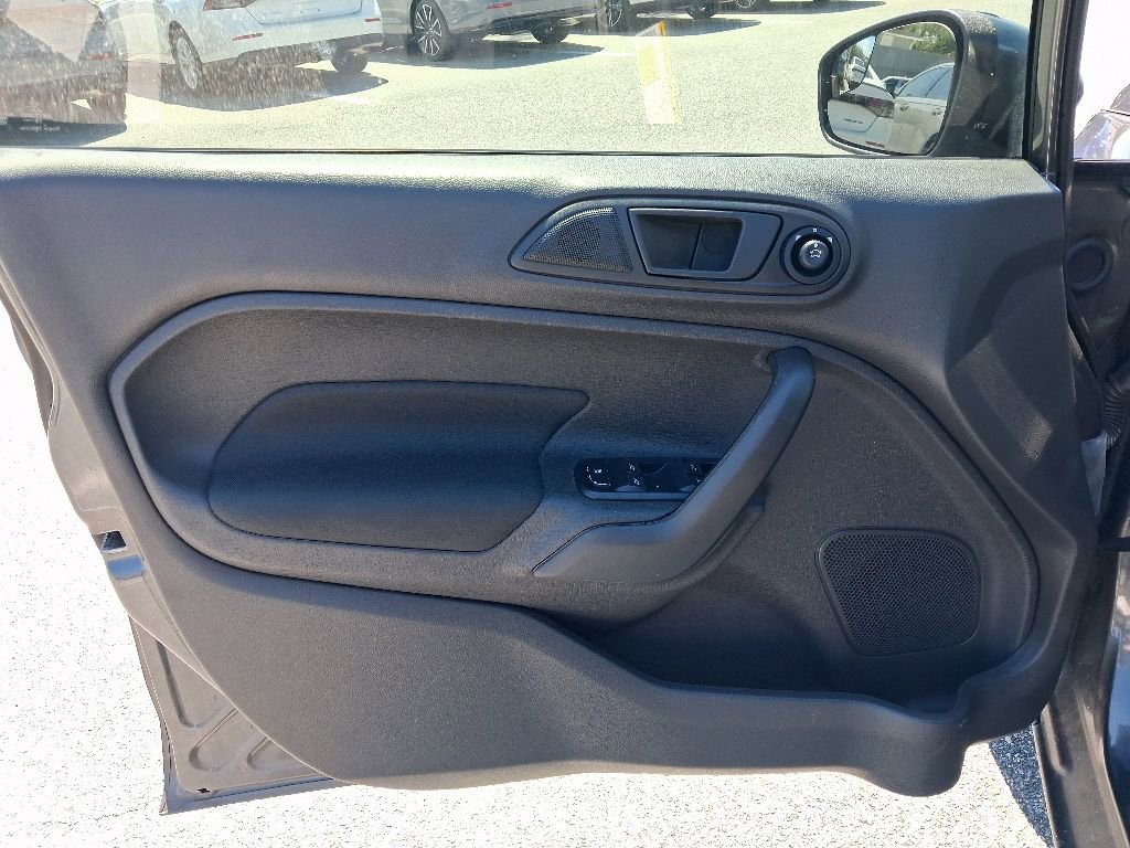 Used 2019 Ford Fiesta SE FWD image 12