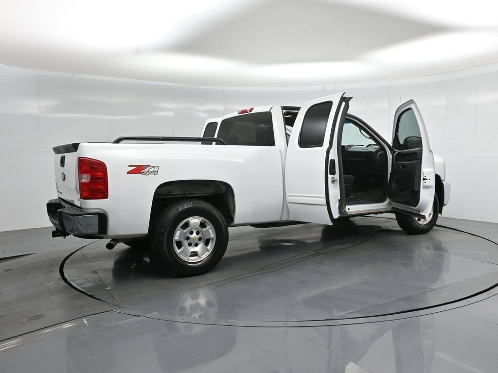 Used 2012 Chevrolet Silverado 1500 LT w/ All-Star Edition AWD/4WD image 5