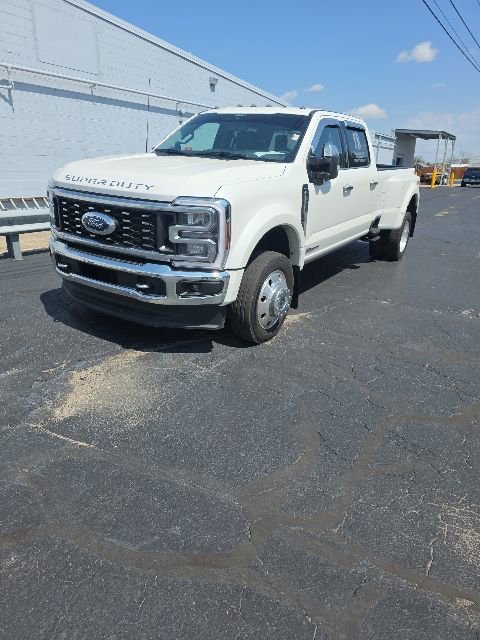 Used 2024 Ford F450 Lariat w/ Lariat Ultimate Package AWD/4WD image 1
