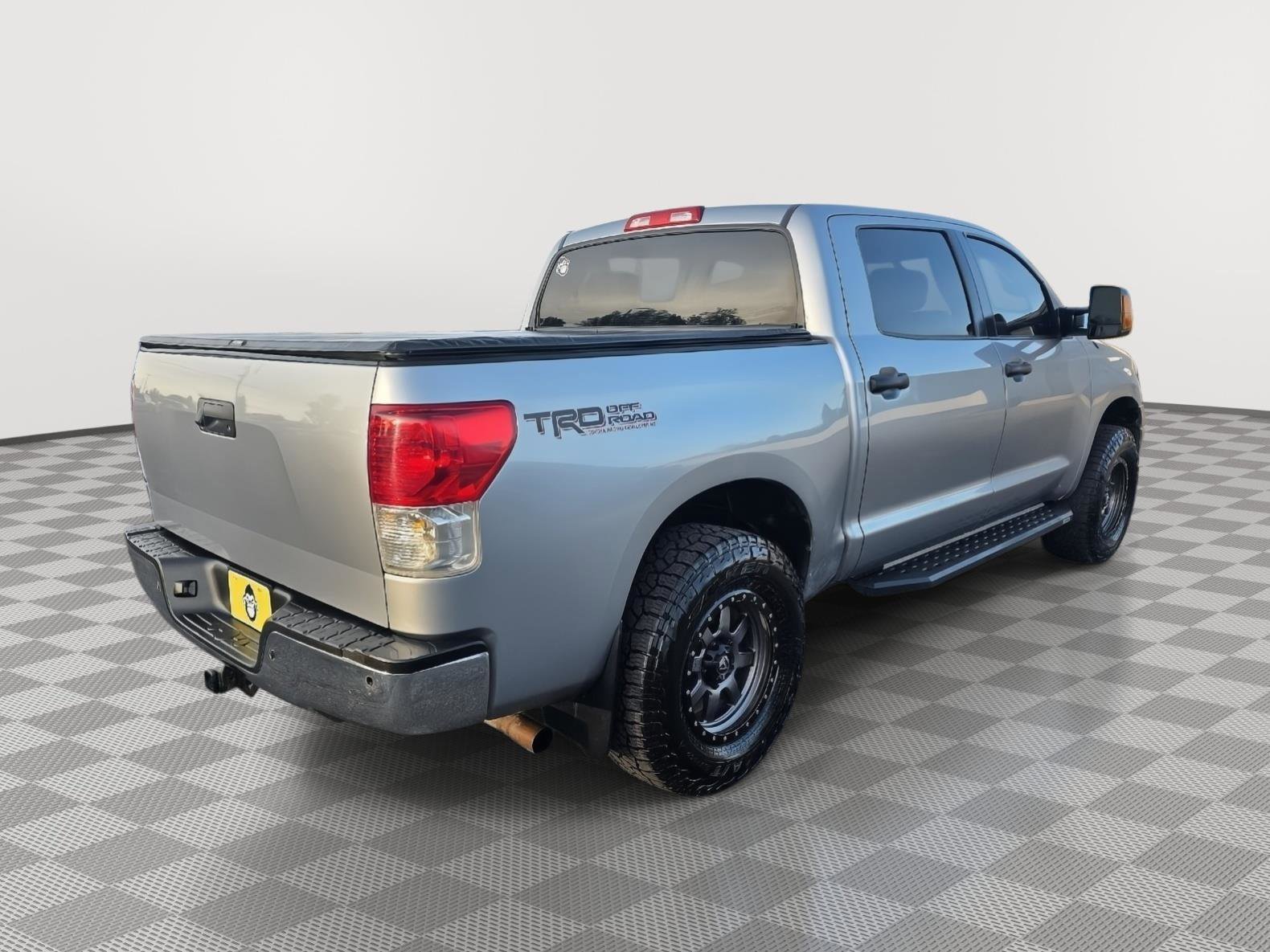 Used 2012 Toyota Tundra SR5 AWD/4WD image 4