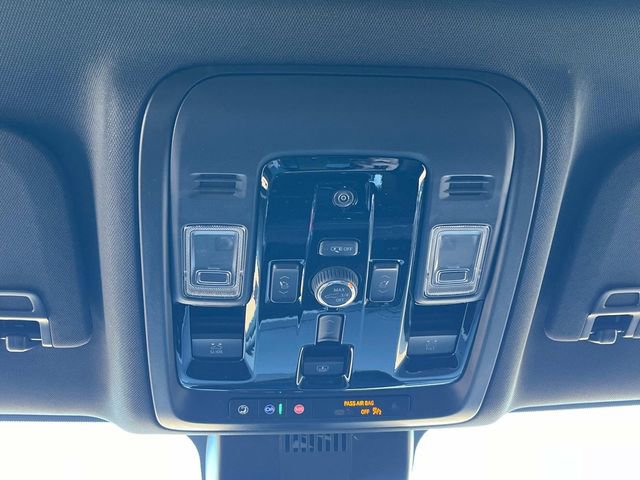 New 2026 Chevrolet Suburban High Country w/ Sun And Tow Package image 35