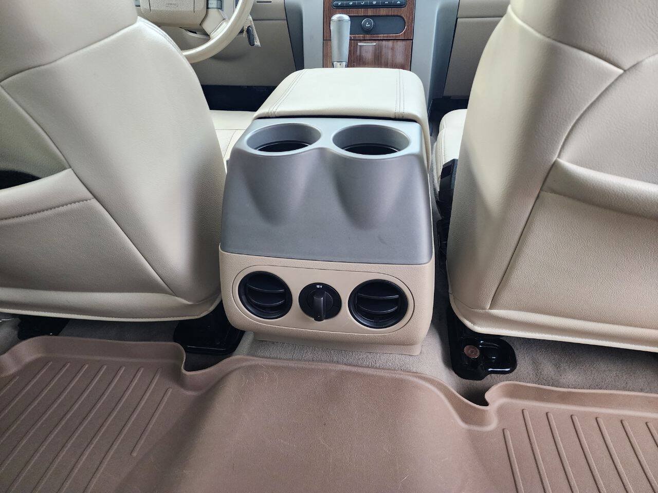 Used 2004 Ford F150 Lariat RWD image 25