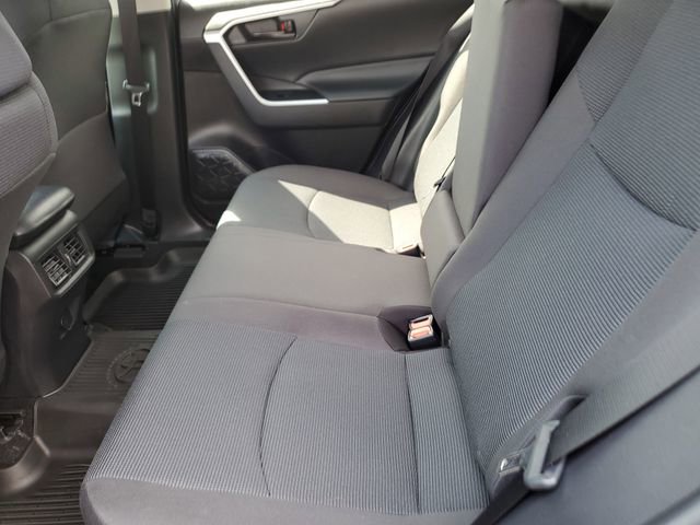 Used 2023 Toyota RAV4 LE image 17