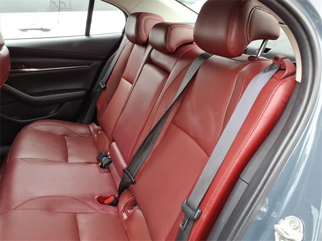 Used 2024 MAZDA MAZDA3 s image 9