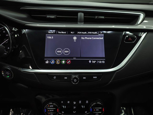 Used 2022 Buick Encore GX Essence FWD image 25