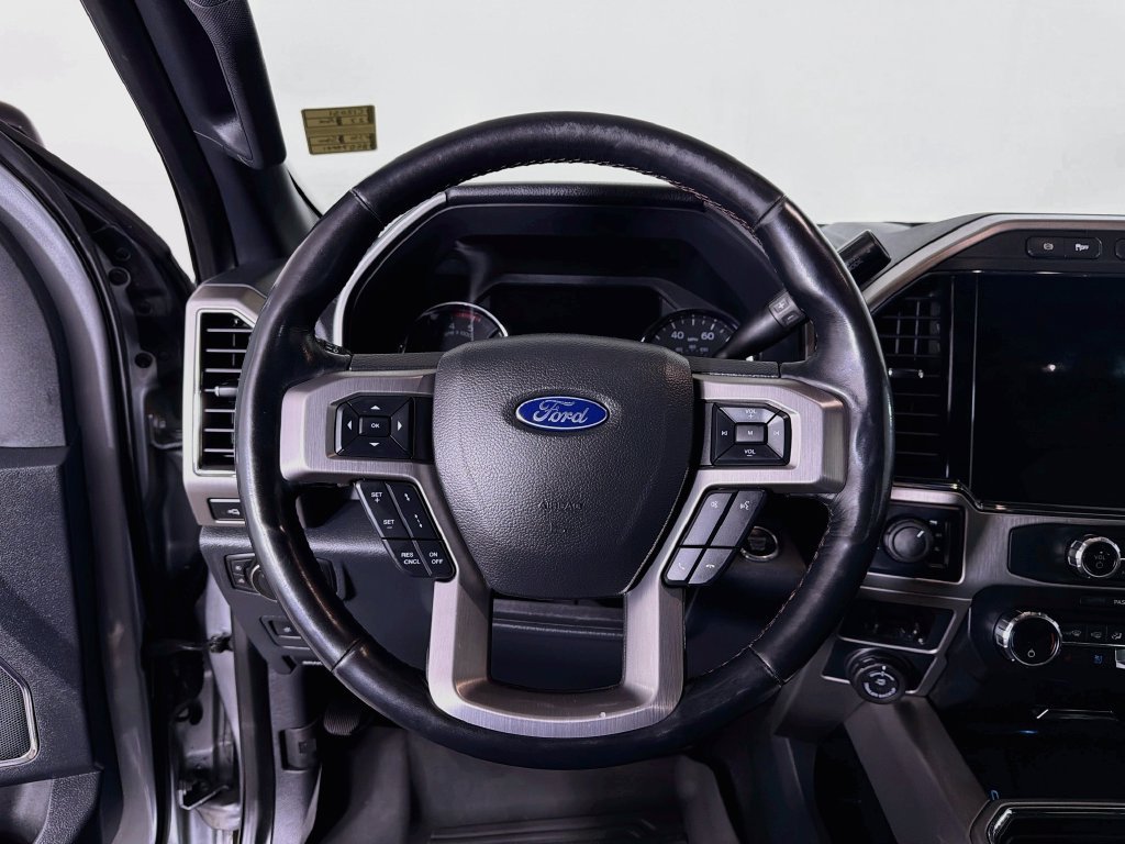 Used 2022 Ford F350 Platinum AWD/4WD image 13
