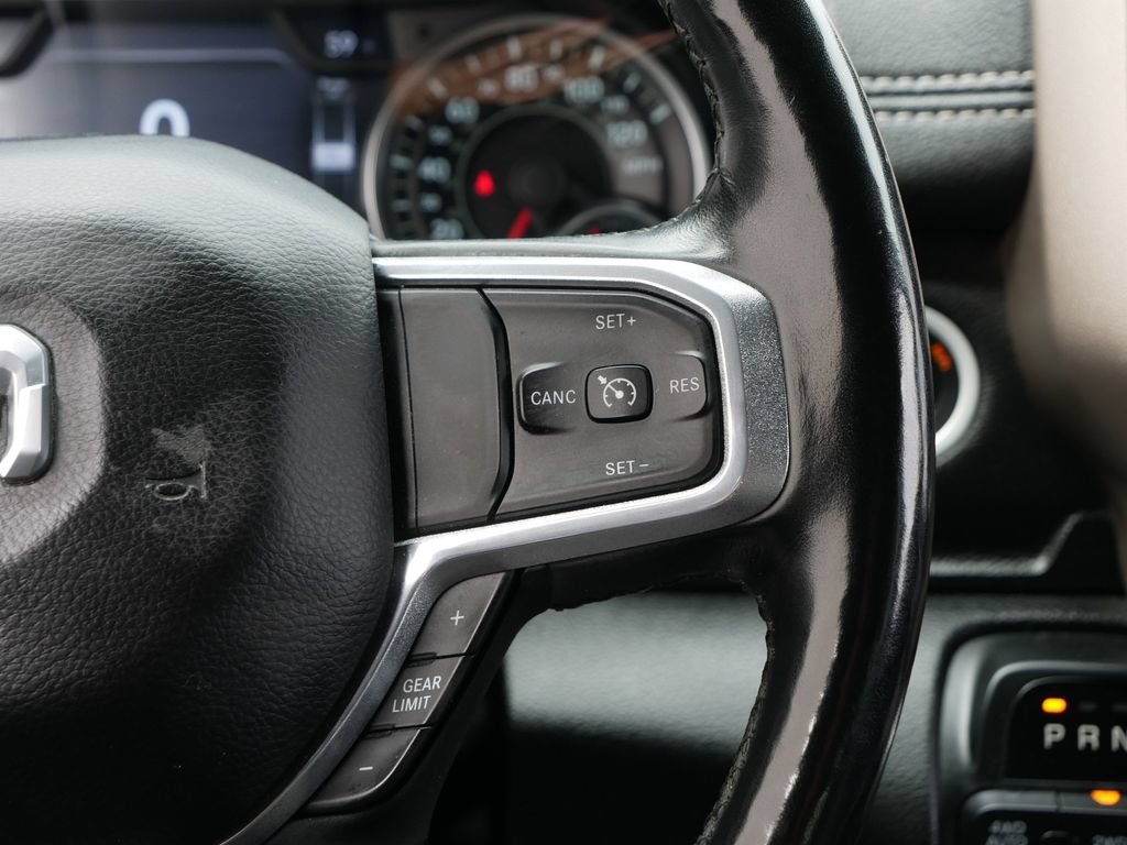 Used 2019 RAM 1500 Laramie w/ Sport Appearance Package AWD/4WD image 21