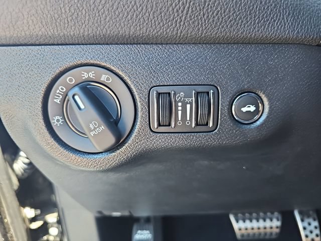 Used 2021 Dodge Challenger R/T Scat Pack RWD image 30