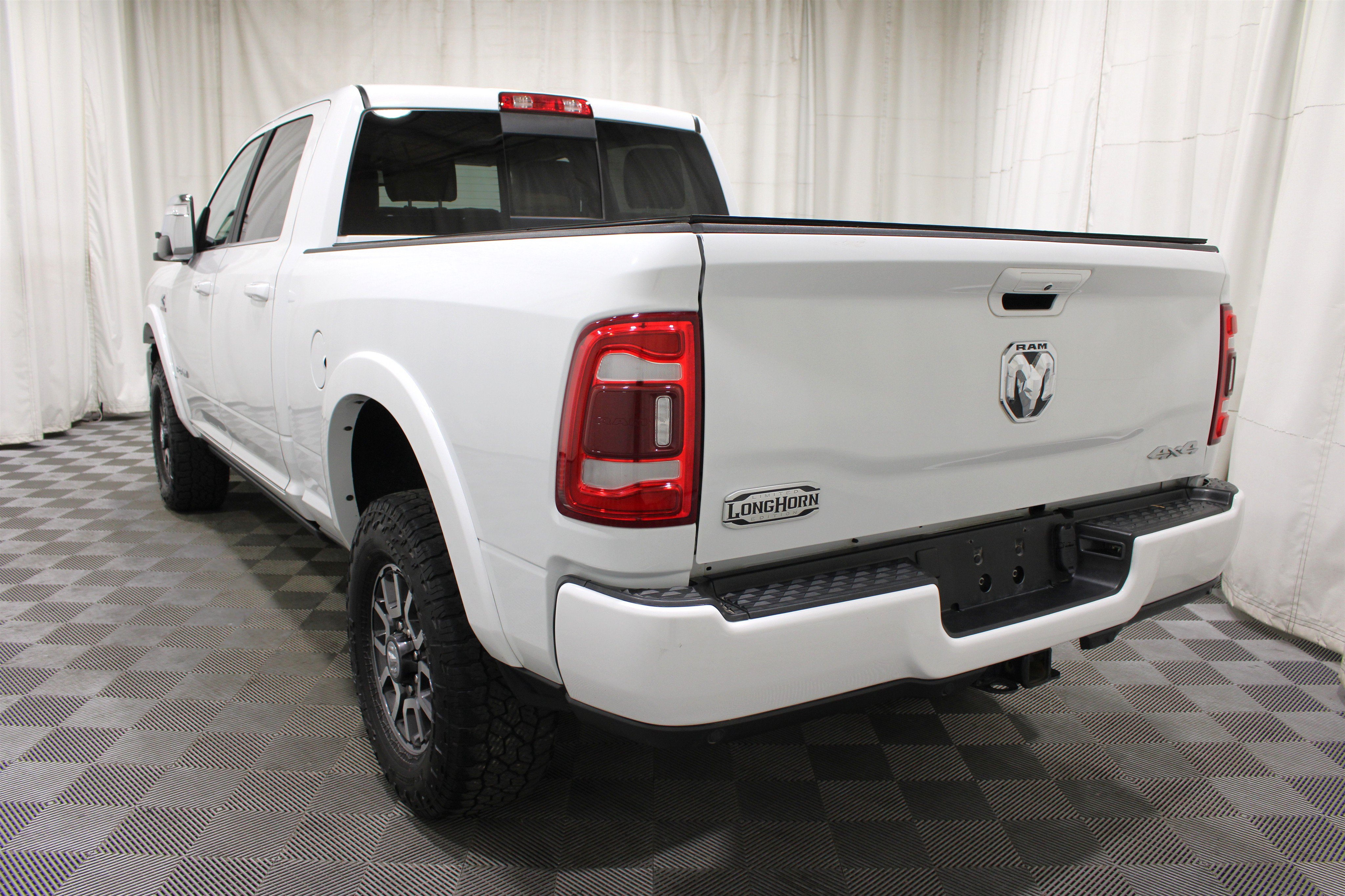 Used 2024 RAM 2500 Limited AWD/4WD image 34