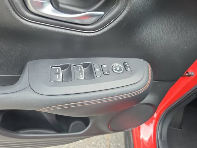 Used 2024 Honda HR-V Sport image 17