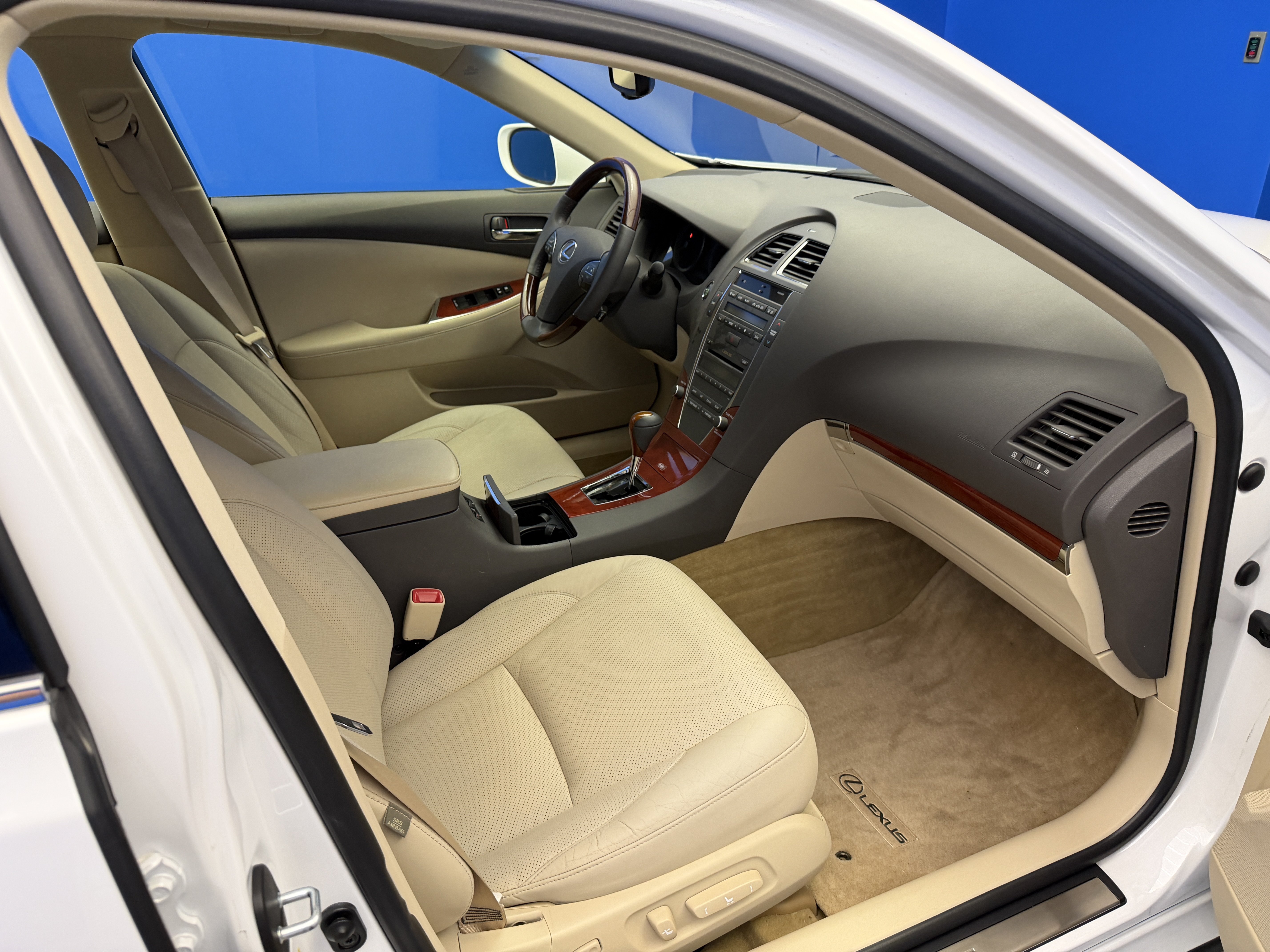 Used 2012 Lexus ES 350 FWD image 23
