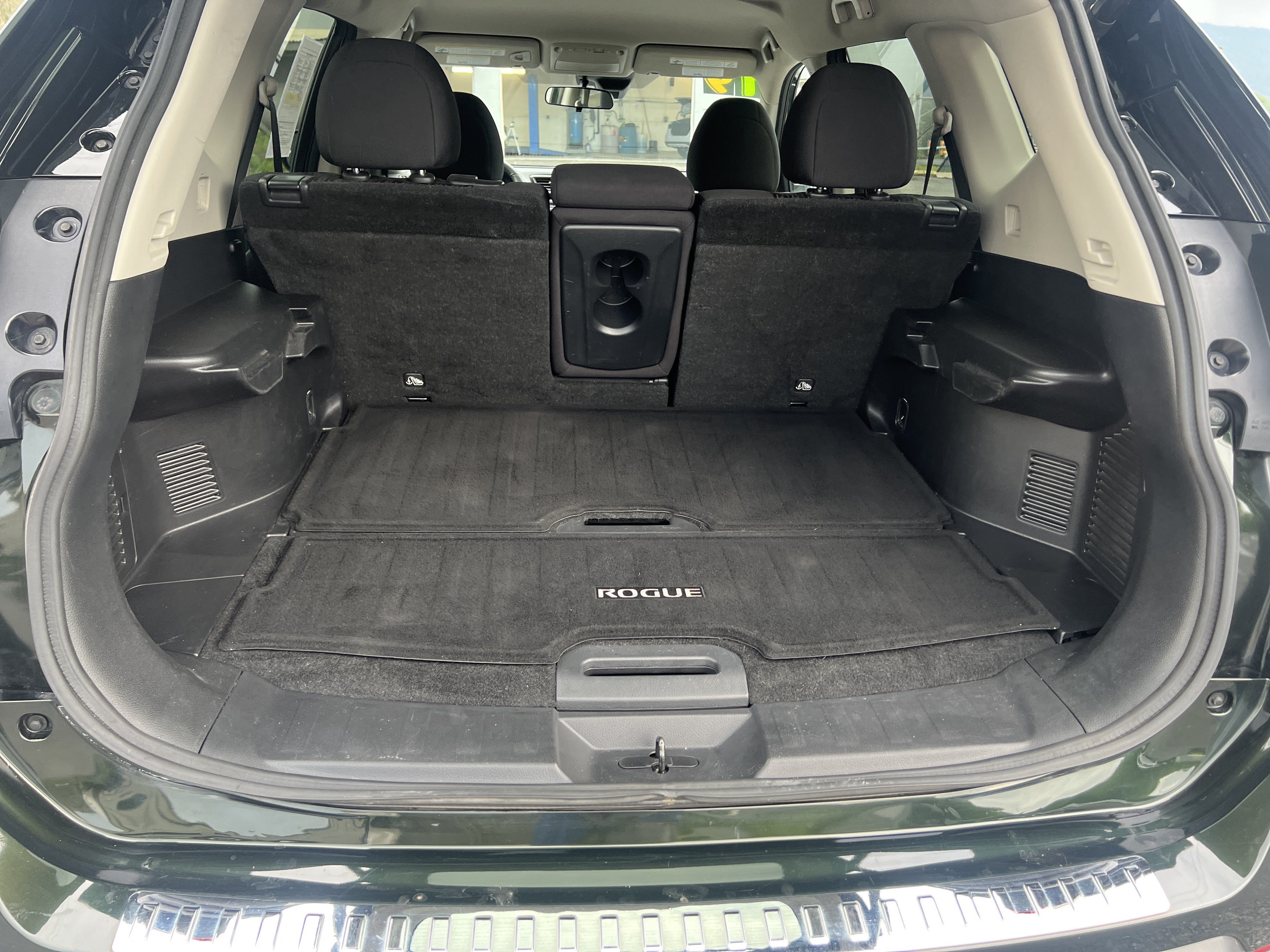 Used 2019 Nissan Rogue SV AWD/4WD video 5