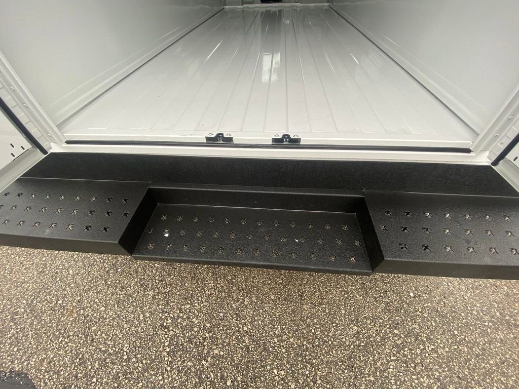 New 2026 Ford E-350 and Econoline 350 Super Duty w/ Power Equipment Group RWD image 2