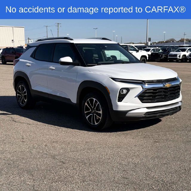 Used 2025 Chevrolet TrailBlazer LT w/ Convenience Package FWD image 6