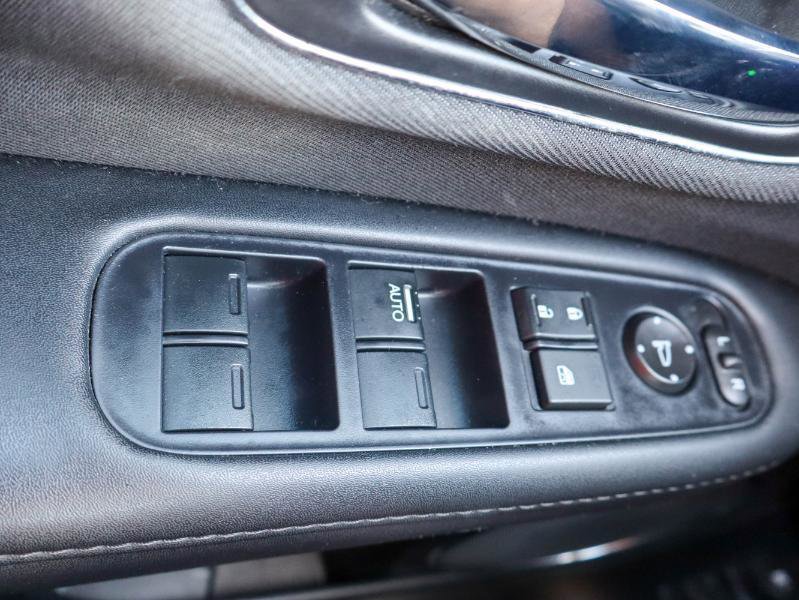 Used 2021 Honda HR-V EX image 19
